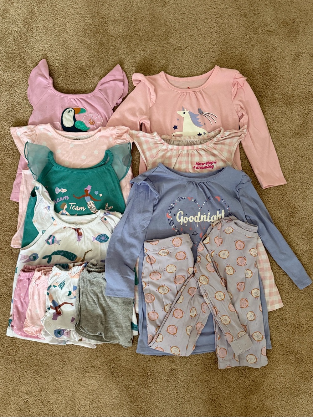 8 Sets of Carter's and George Girls Sleepwear Good Condition